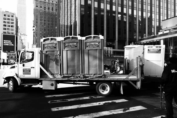 Portable Toilet Options We Offer in Cahokia, IL